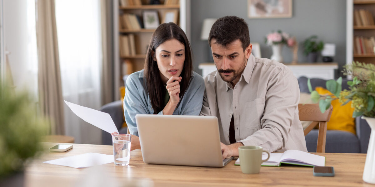 Two Millennial homebuyers looking into home-buying options